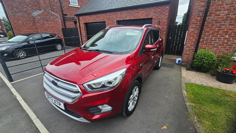 Ford, KUGA, Hatchback, 2017, Manual, 1498 (cc), 5 doors