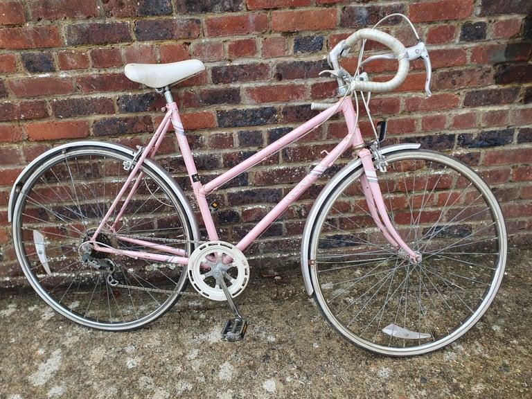 image for Raleigh Classic Racing Bike