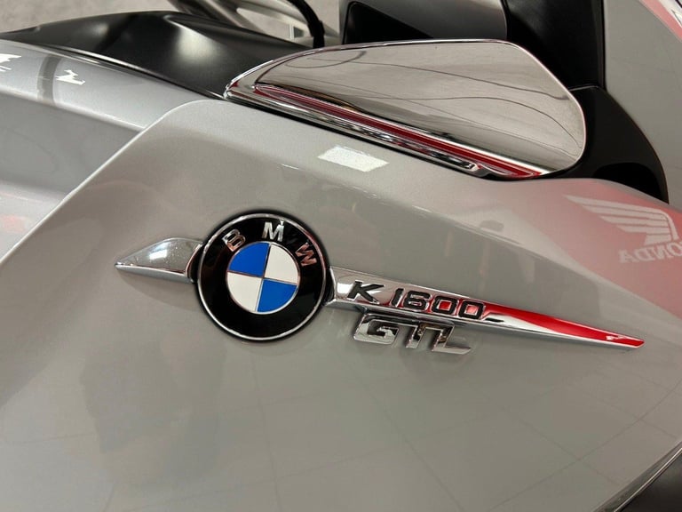 65/2015 BMW K1600 GTL - 13794 miles - GREAT CONDITION!!