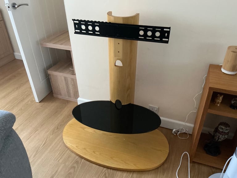 TV Stand - Brand new