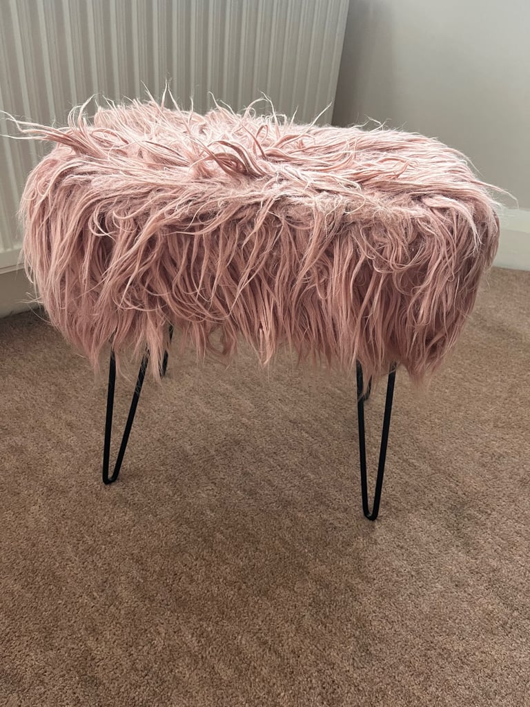 Small coffee table/stool/foot rest