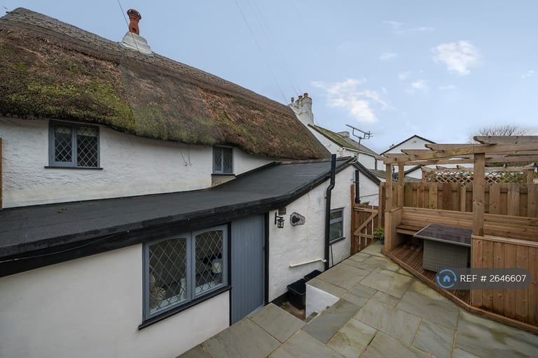 3 bedroom house in Totnes Road, Paignton, TQ4 (3 bed) (#2646607)