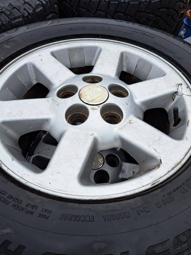 LAND ROVER WHEELS 