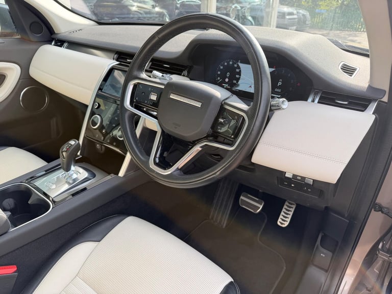 2021 Land Rover Discovery Sport 1.5 P300e 12.2kWh R-Dynamic SE Auto 4WD Euro 6 (s/s) 5dr ESTATE P...