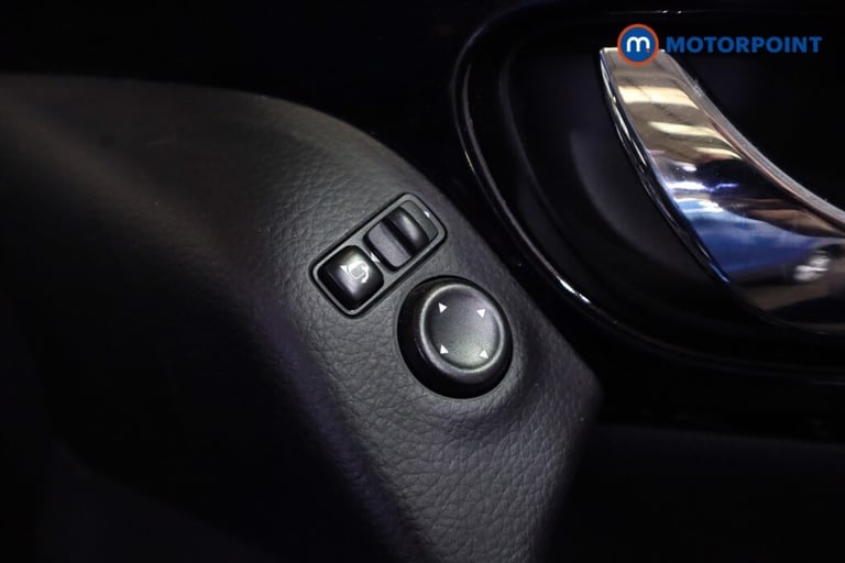 2020 Nissan Qashqai 1.3 DiG-T 160 Acenta Premium 5dr HATCHBACK PETROL Manual