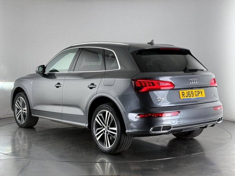 2019 Audi Q5 2.0 TFSIe 55 S line Competition S Tronic quattro Euro 6 (s/s) 5dr 14.1kWh ESTATE PET...
