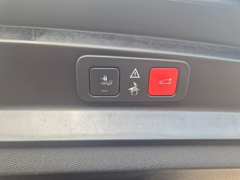 2024 Peugeot 5008 1.5 BlueHDi GT 5dr EAT8 Estate Diesel Automatic