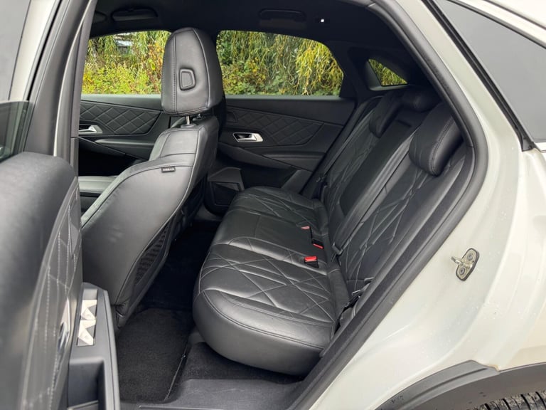 2019 DS Automobiles DS 7 Crossback 1.6 PureTech GPF Prestige Crossback EAT8 Euro 6 (s/s) 5dr MPV ...