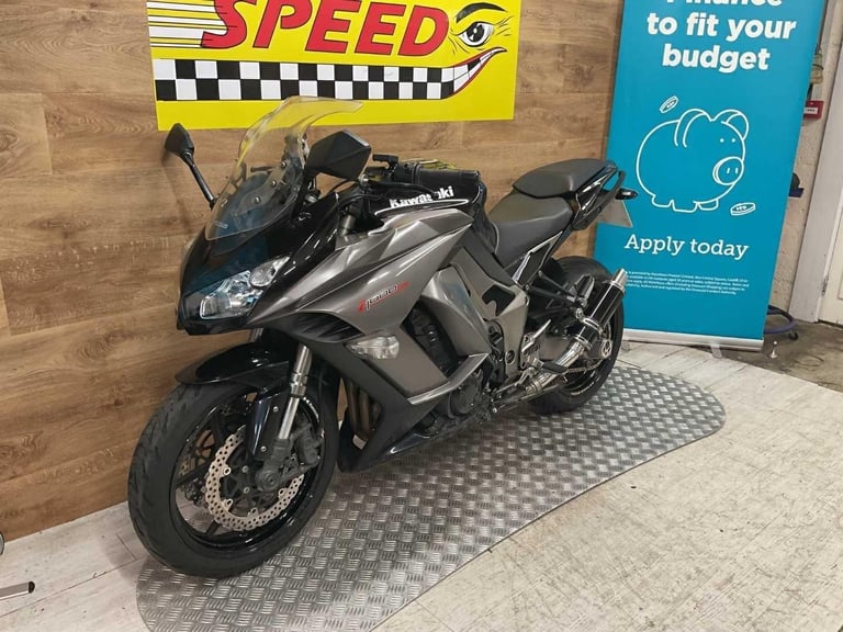 KAWASAKI Z1000SX