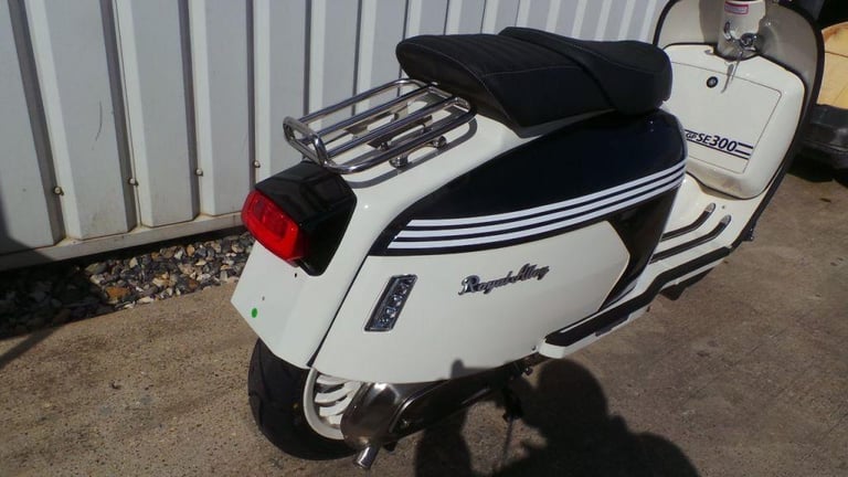 2024 Royal Alloy GP300 SE Scooter 