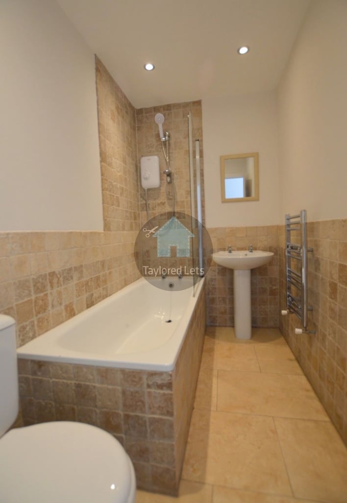 BRILLIANT 3 BEDROOM PROPERTY AVAILABLE TO RENT IN HEATON 03/07/2026 - £102PPPW