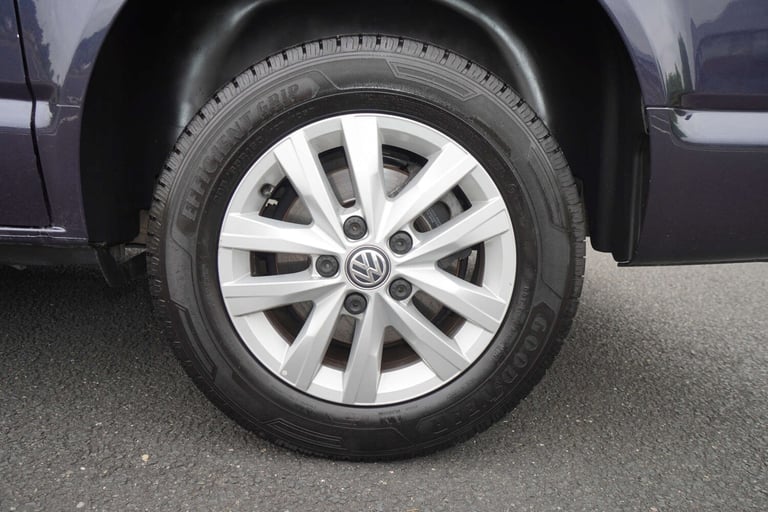 2021 Volkswagen Transporter 2.0 Transporter T28 HighLine TDI SWB Panel Van Diesel Manual