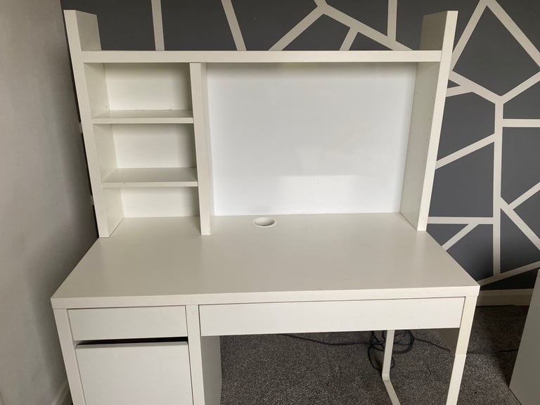 image for IKEA desk 