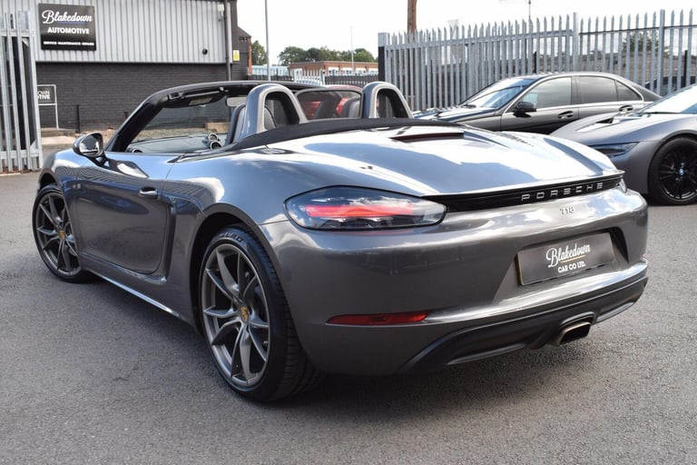 2016 Porsche 718 Boxster 2.0T Euro 6 (s/s) 2dr CONVERTIBLE Petrol Manual