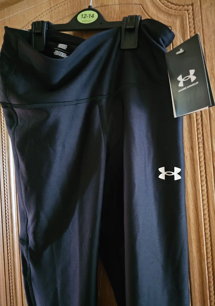 Brand new ladies under armour leggings size M