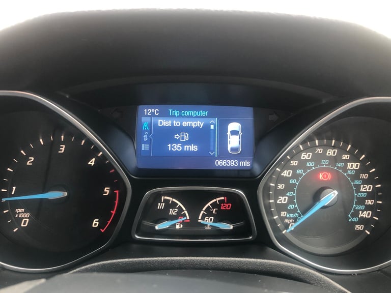 2014 Ford Focus 1.6 TDCi 115 Zetec Navigator 5dr ESTATE Diesel Manual