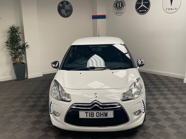 2011 Citroen DS3 1.6 HDi Black 3dr HATCHBACK Diesel Manual
