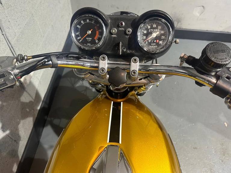 Ducati 1973 750GT, Full restoration.