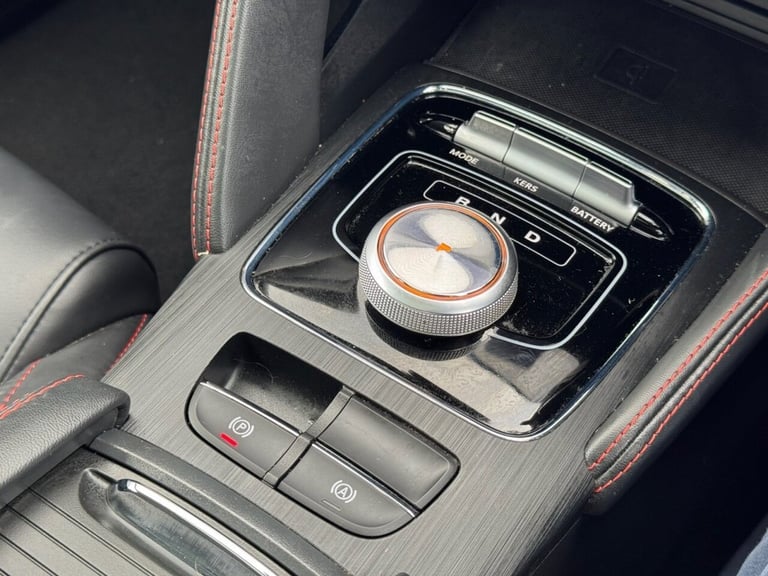 2021 MG MG ZS 72.6kWh Trophy Long Range SUV 5dr Electric Auto (156 ps) HATCHBACK ELECTRIC Automatic