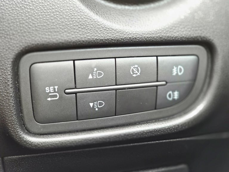 2015 Alfa Romeo MiTo 1.4 TB MultiAir Quadrifoglio Verde TCT Euro 6 (s/s) 3dr HATCHBACK Petrol Aut...