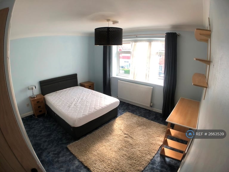 6 bedroom house in Stanshaw Close, Bristol, BS16 (6 bed) (#2663539)
