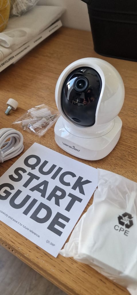Security Indoor Pet Camera WiFi CCTV Security Baby Monitor,  Alert Night Vision SD Storage 