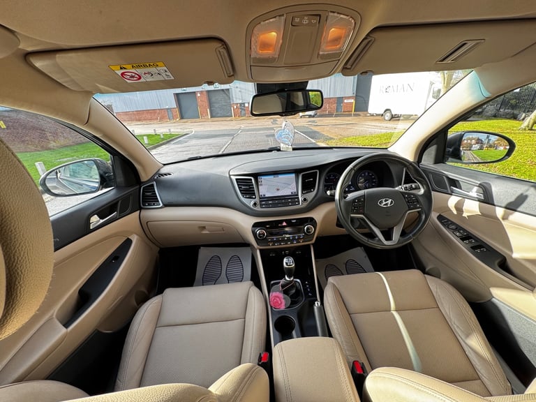 2017 Hyundai TUCSON 1.7 CRDi Blue Drive Premium 5dr 2WD SUV Diesel Manual