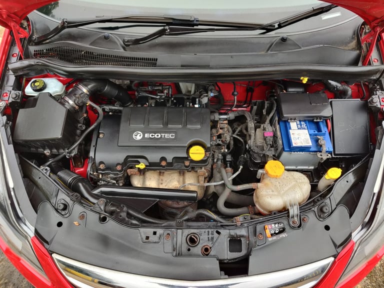 VAUXHALL CORSA 1.2 SXi 2014 64 REG RED 3 DOOR HATCH 5 SPEED MANUAL A/C 98K ULEX FREE EXCELLENT!