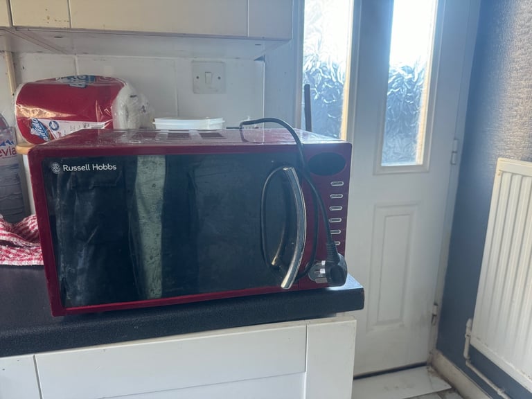 Russel Hobbs Microwave 