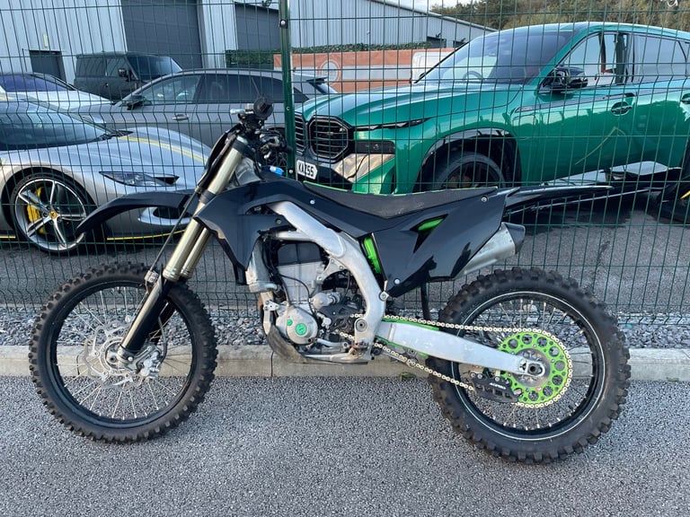 KAWASAKI KX 450F - 2019 MINT CONDITION 