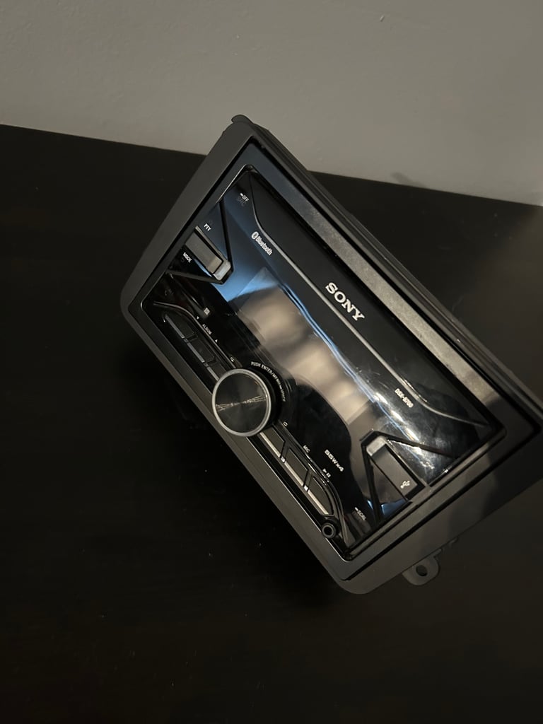 image for VW Bluetooth Radio LED