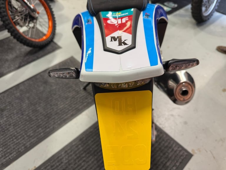 AJP PR7 (650cc) 2025 NEW