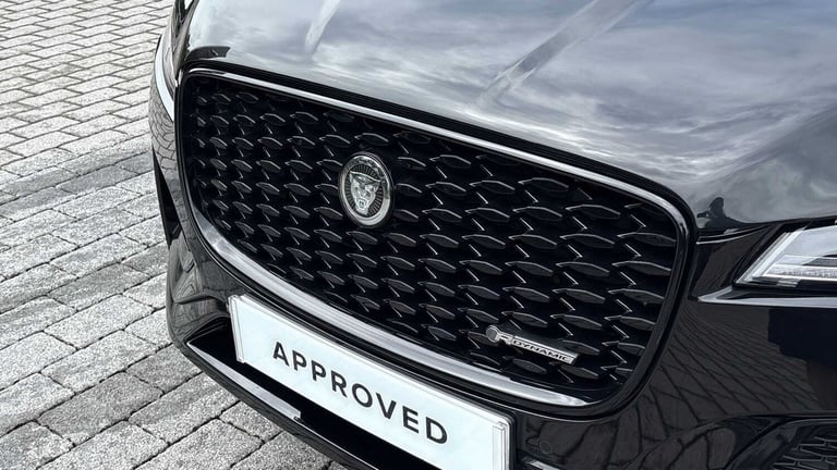 2023 Jaguar F-Pace 2.0 D200 R-Dynamic HSE Black 5dr Auto AWD ESTATE DIESEL Automatic