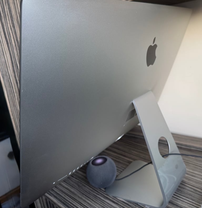 Apple iMac (27 inch) 5K Retina Display