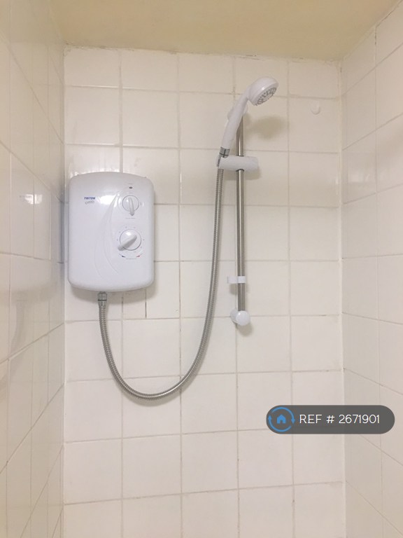 1 bedroom house in Trelander Highway, Truro, TR1 (1 bed) (#2671901)