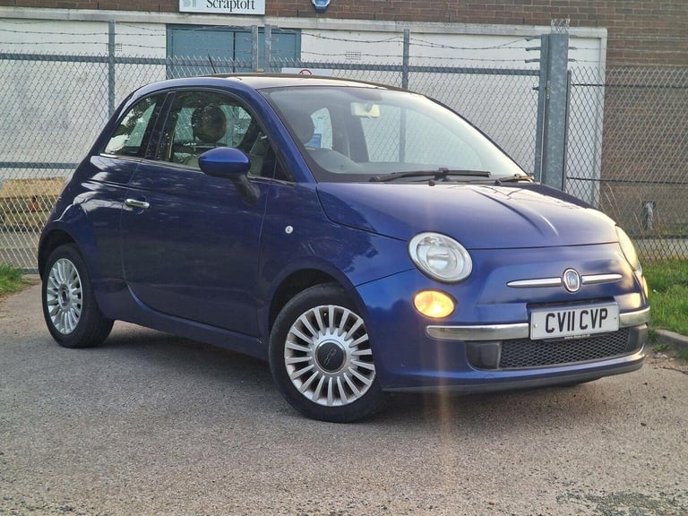 image for FIAT 500 1.2 Lounge Euro 5 (s/s) 3dr 2010