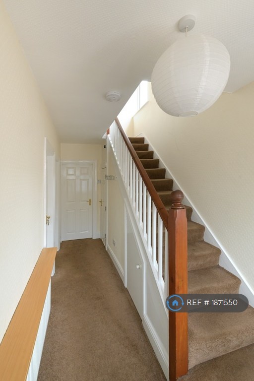 4 bedroom house in Finchley Road, Manchester, M14 (4 bed) (#1871550)