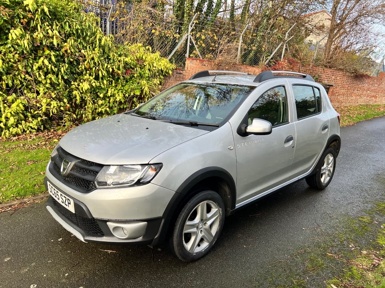 65 Dacia Sandero Stepway **LOW MILEAGE**
