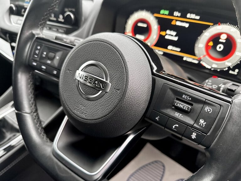 2021 Nissan Qashqai DIG-T MHEV N-Connecta SUV HYBRID Manual
