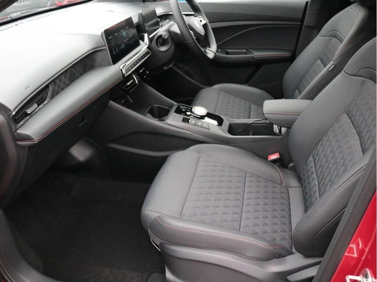 2025 MG MG3 1.5 Hybrid Trophy 5dr Auto HATCHBACK PETROL/ELECTRIC Automatic