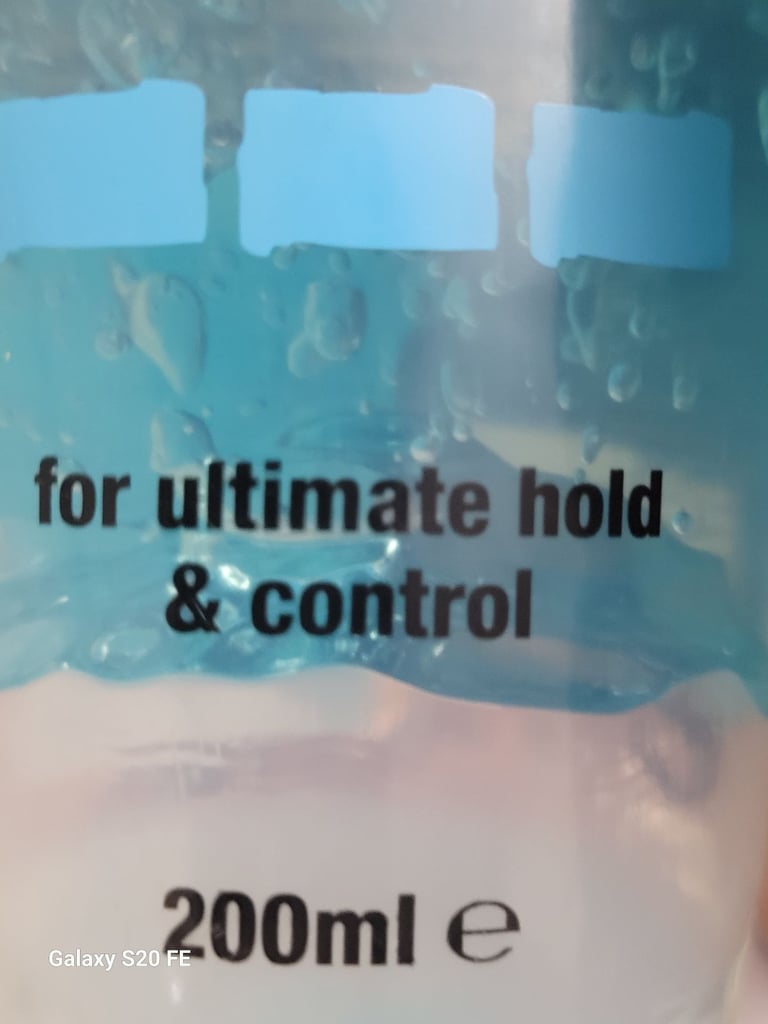 Maximum Hold & Control: Alberto Balsam Ultra Strong Styling Gel, 200ml - Salon Quality Hair Styling