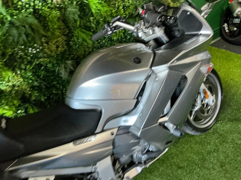 Yamaha fjr 1300 free delivery 