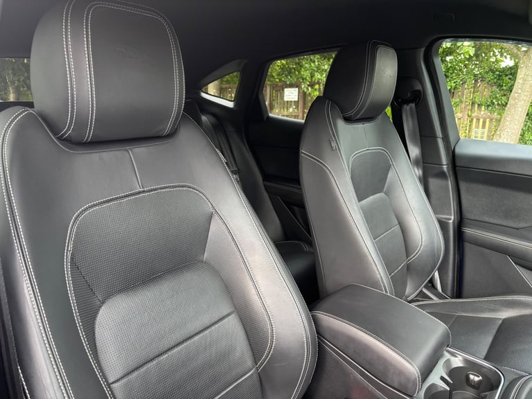 2019 Jaguar E-Pace 2.0 D180 R-Dynamic HSE Auto AWD Euro 6 (s/s) 5dr ESTATE Diesel Automatic
