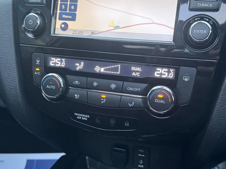 2014 Nissan X-Trail 1.6 dCi N-Tec 5dr ESTATE DIESEL Manual