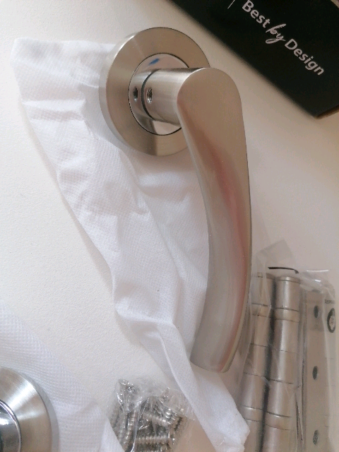 Brushed chrome internal door handle sets with hinges and Latches 10 Av