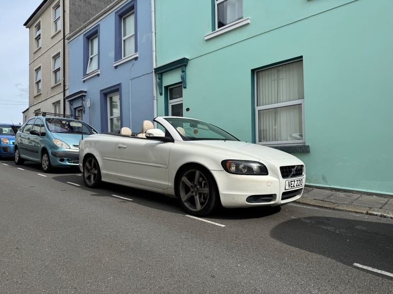 Volvo, C70, Hard top Convertible, 2009, Manual, 1997 (cc), 2 doors