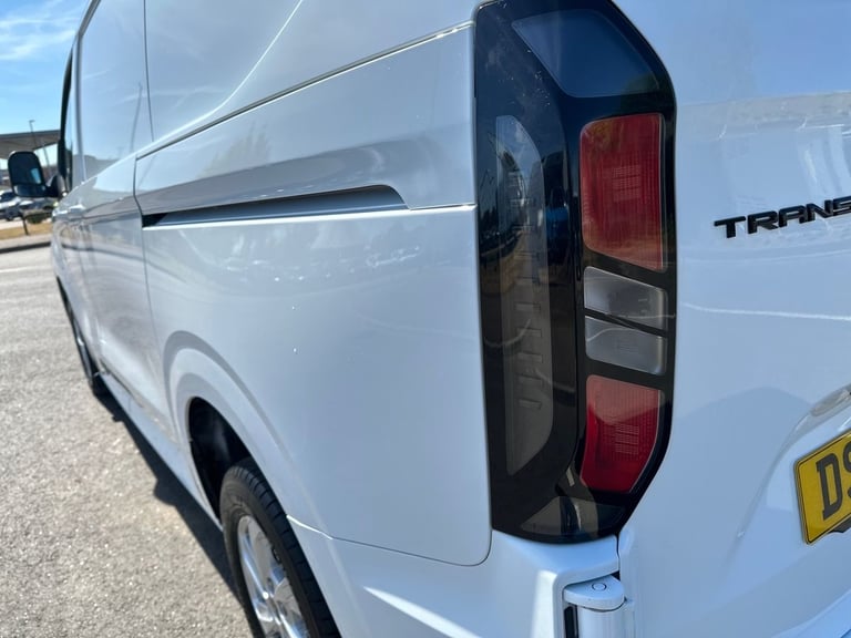 2024 Ford Transit Custom 2.0 EcoBlue 136ps H1 Van Limited PANEL VAN DIESEL Manual