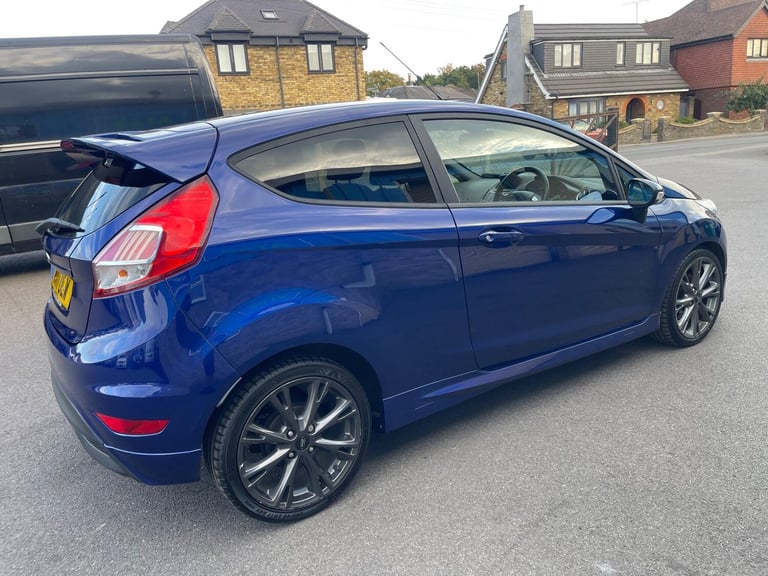 2017 Ford Fiesta 1.0T EcoBoost ST-Line Euro 6 (s/s) 3dr HATCHBACK Petrol Manual