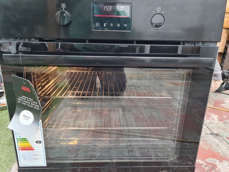 AEG 6000 SteamBake multifunction single electric oven built-in black Pyrolytic 