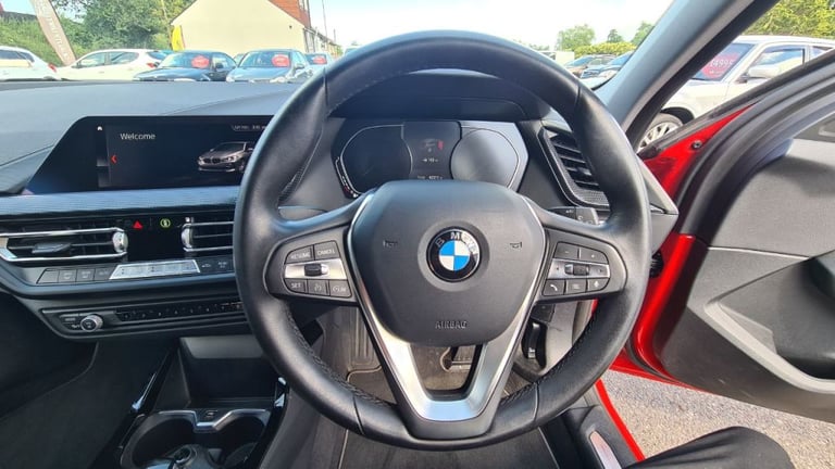  BMW 1 Series 118i Sport 5dr Step Auto Petrol